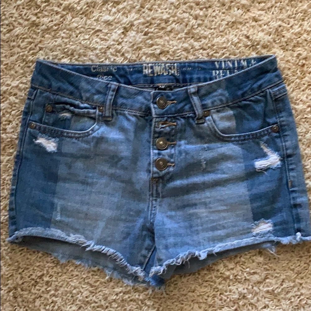 REWASH DISTRESSED DENIM SHORTS